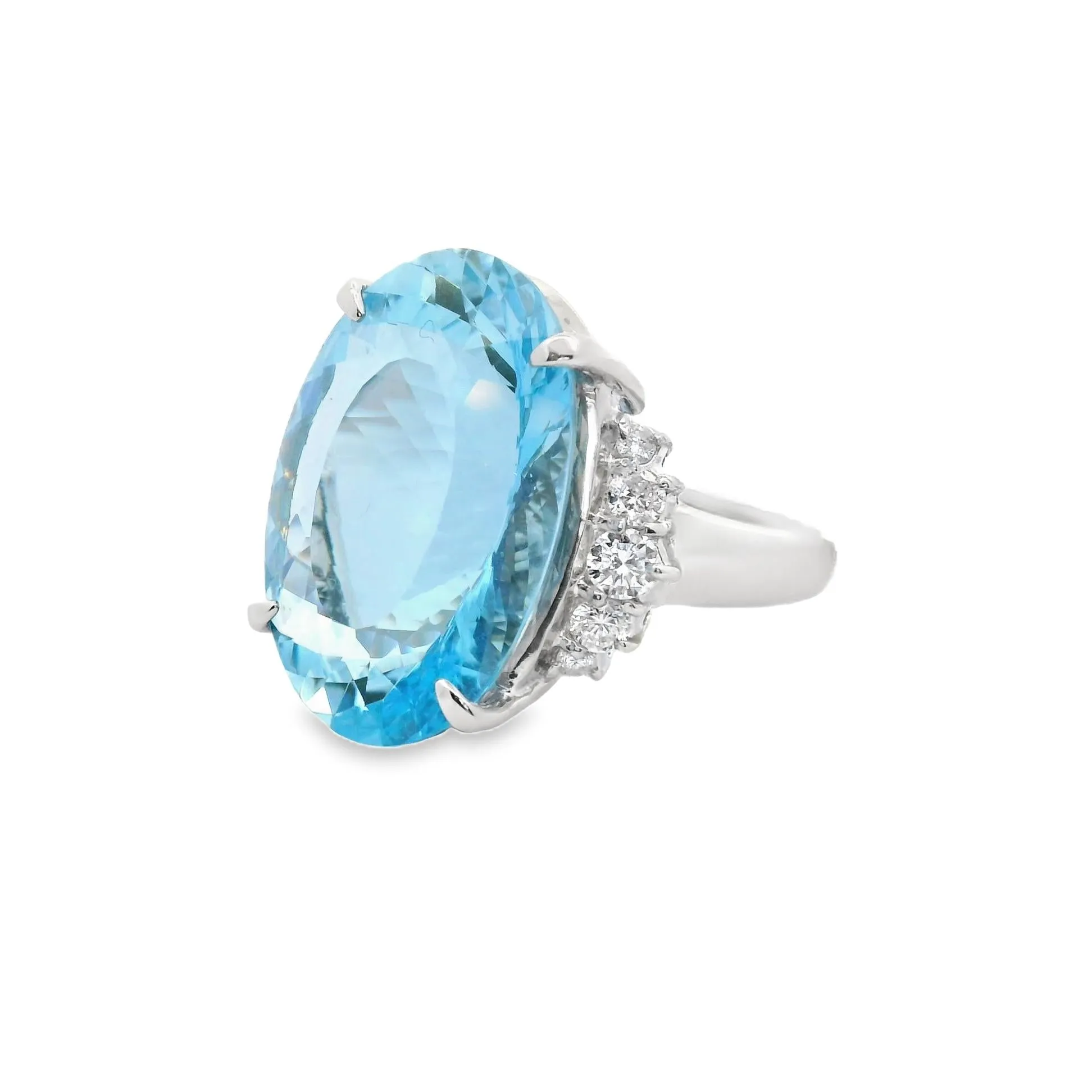 14.39 Carat Aquamarine & Diamond Platinum Ring