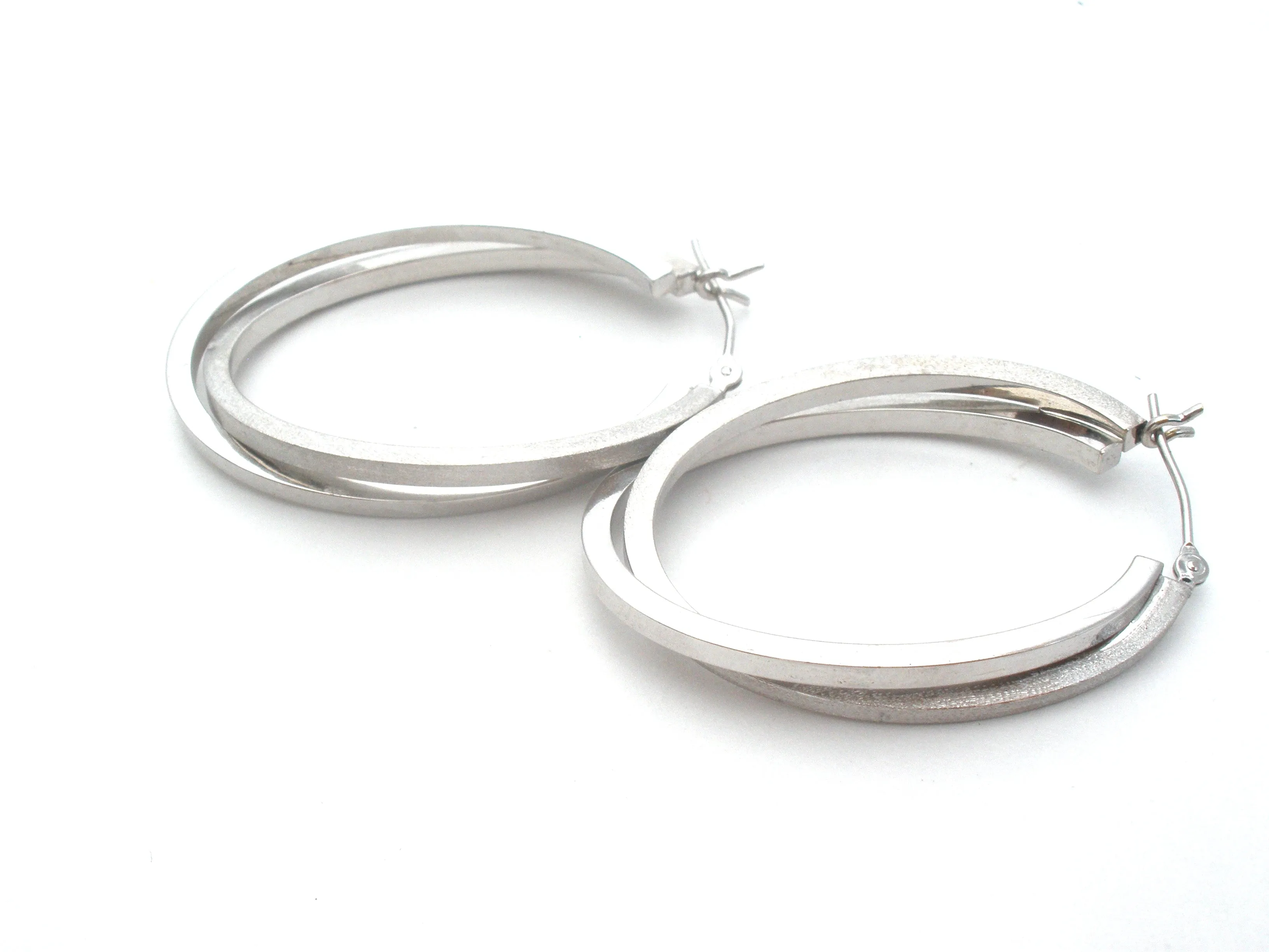 14K White Gold Hoop Earrings Oval Vintage