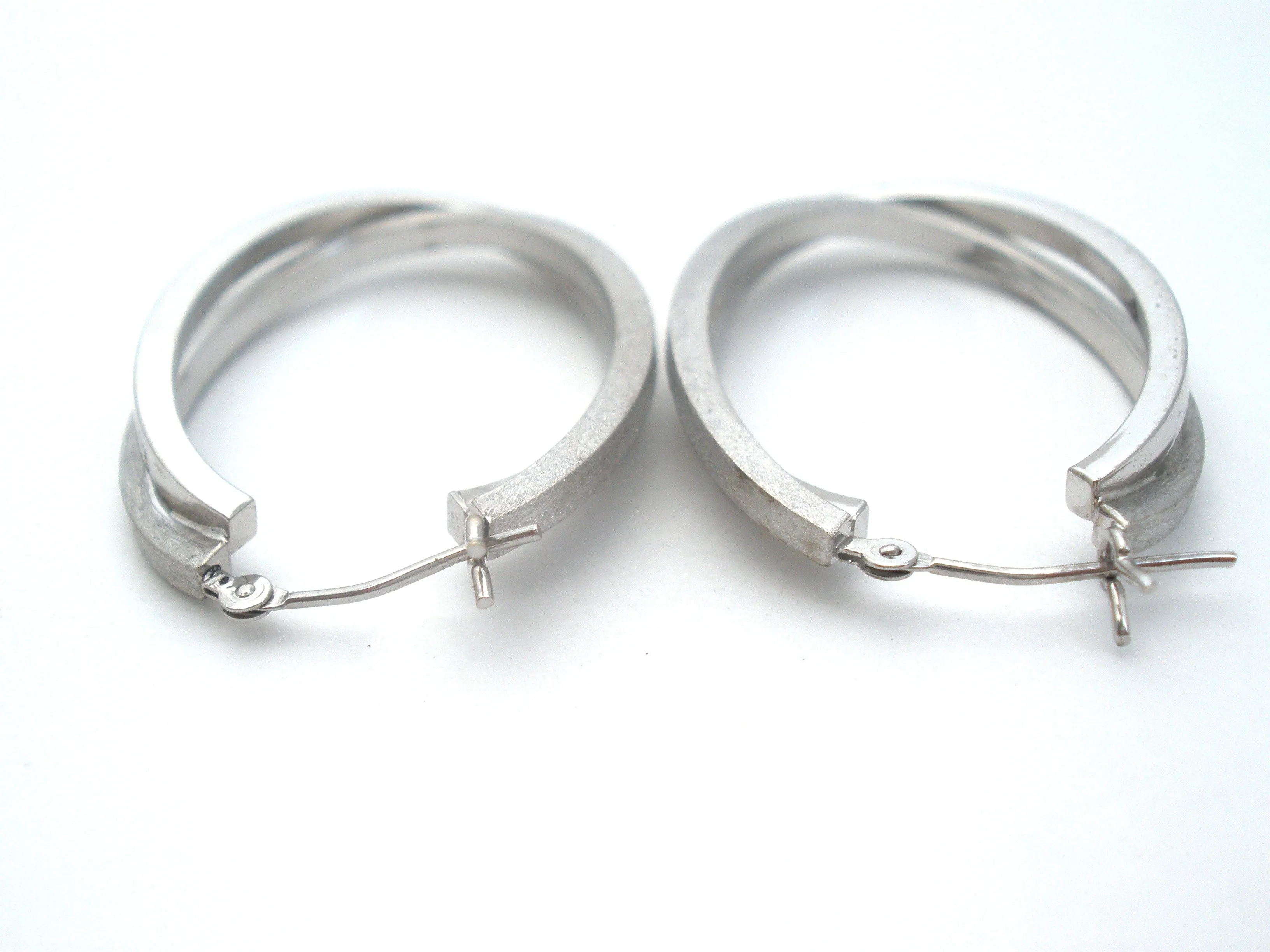 14K White Gold Hoop Earrings Oval Vintage