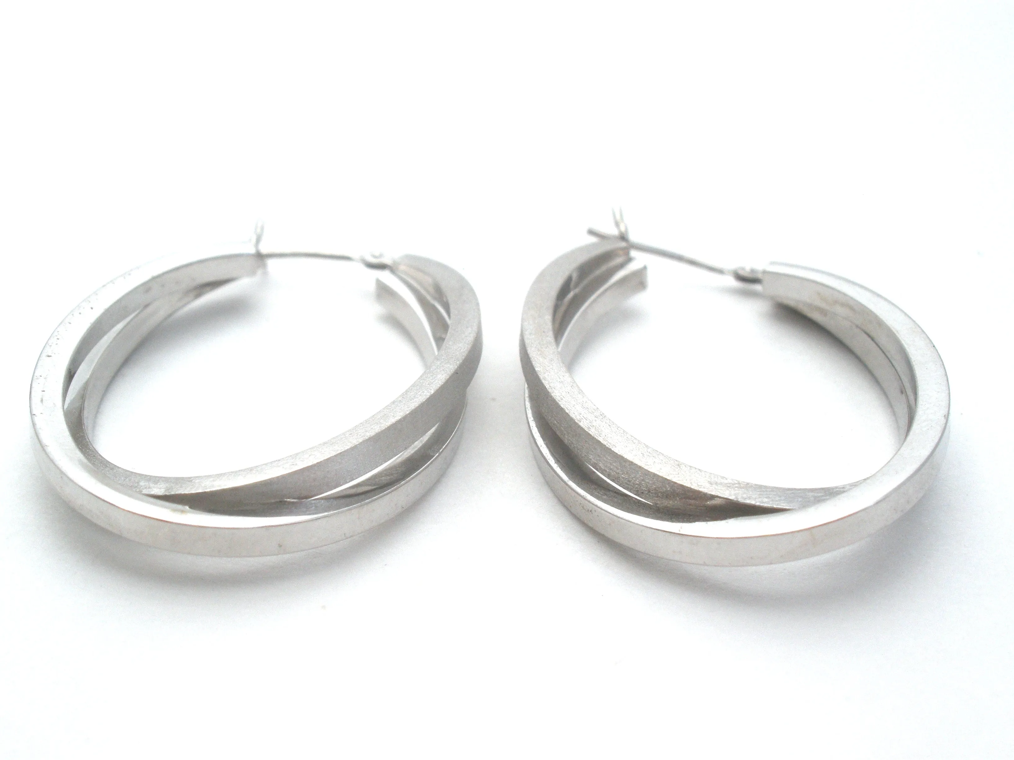 14K White Gold Hoop Earrings Oval Vintage