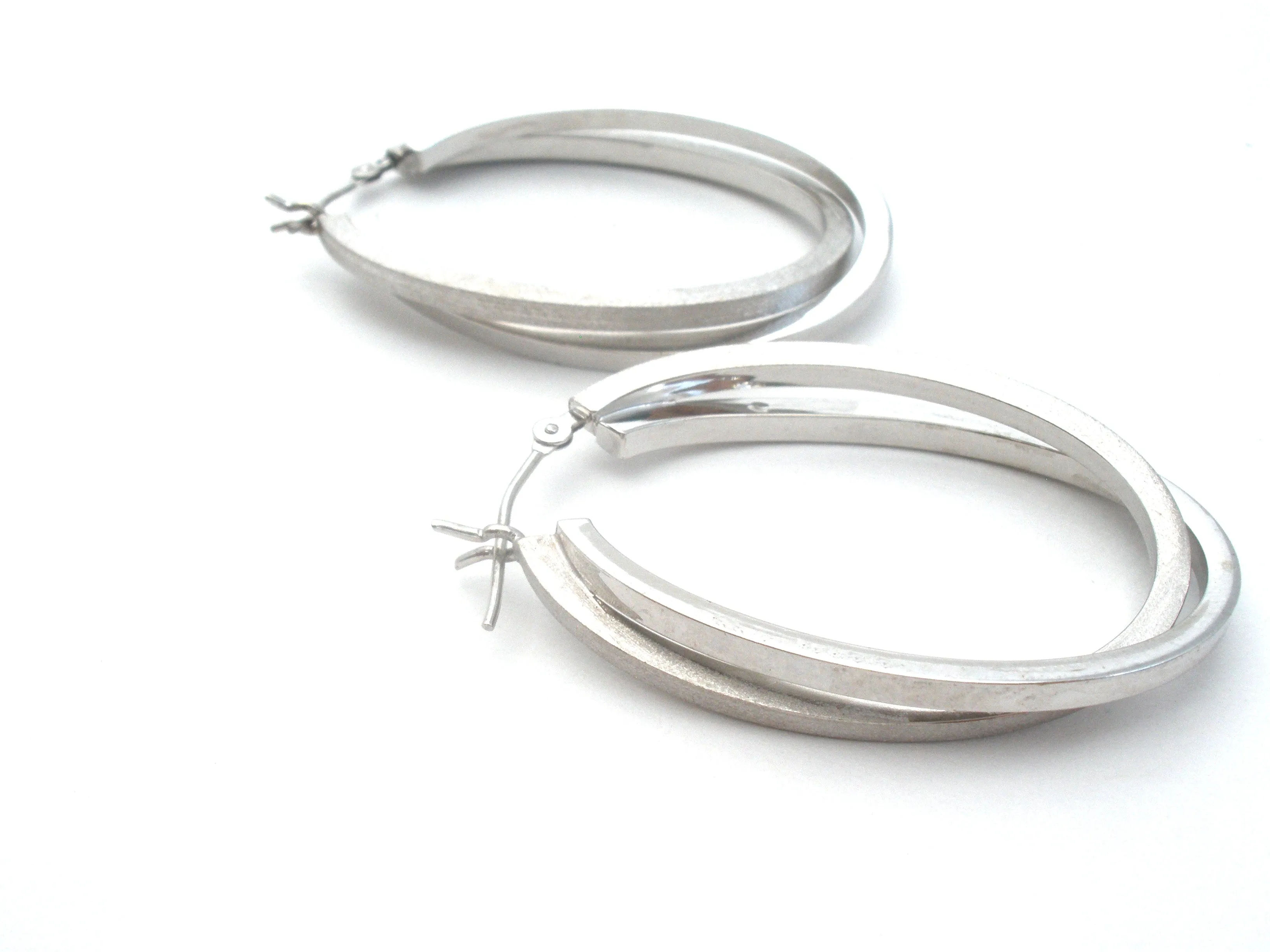 14K White Gold Hoop Earrings Oval Vintage