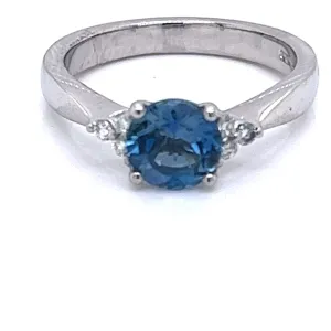 AQUA & DIAMOND PLATINUM TREFOIL RING