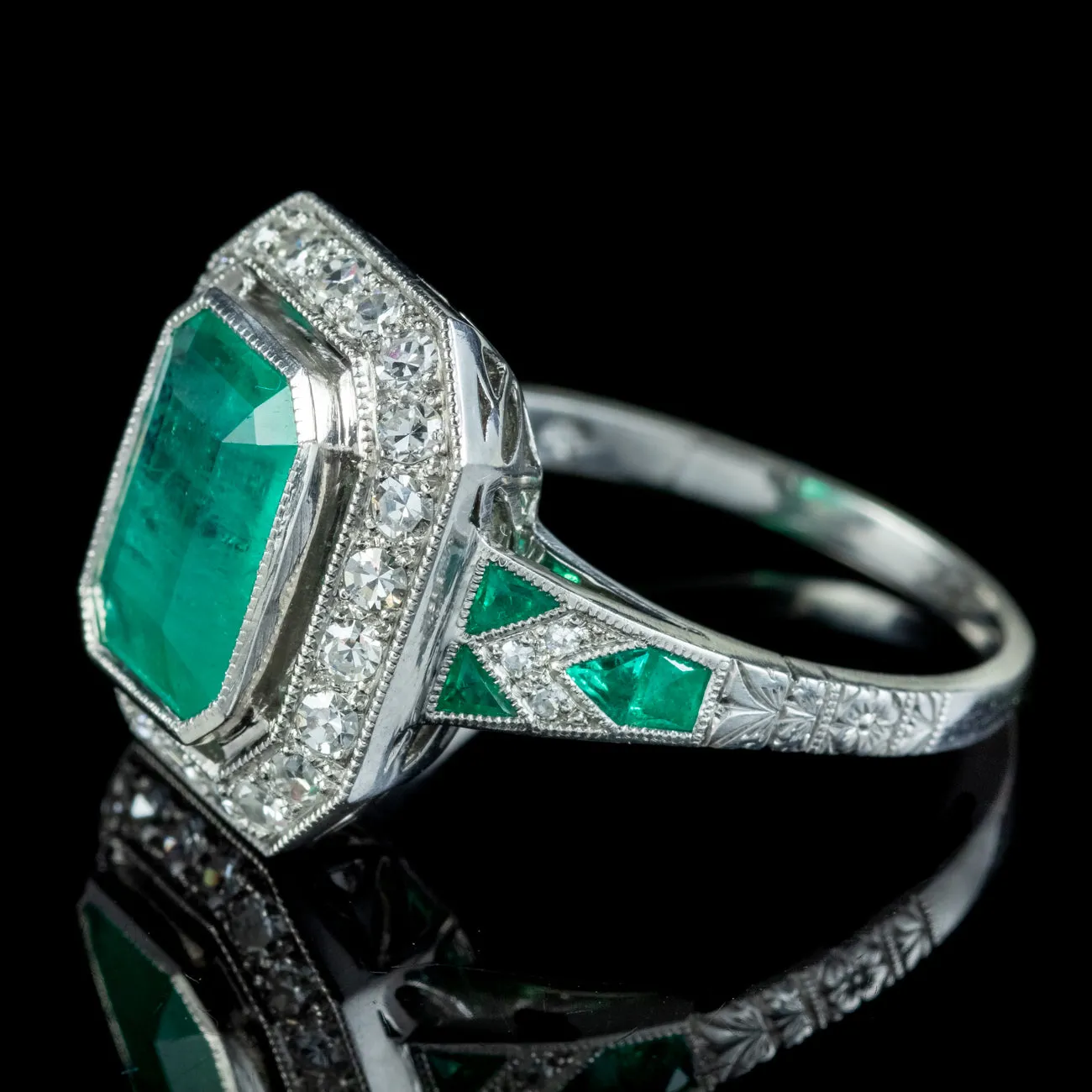 Art Deco Style Emerald Diamond Ring 2.25ct Of Emerald