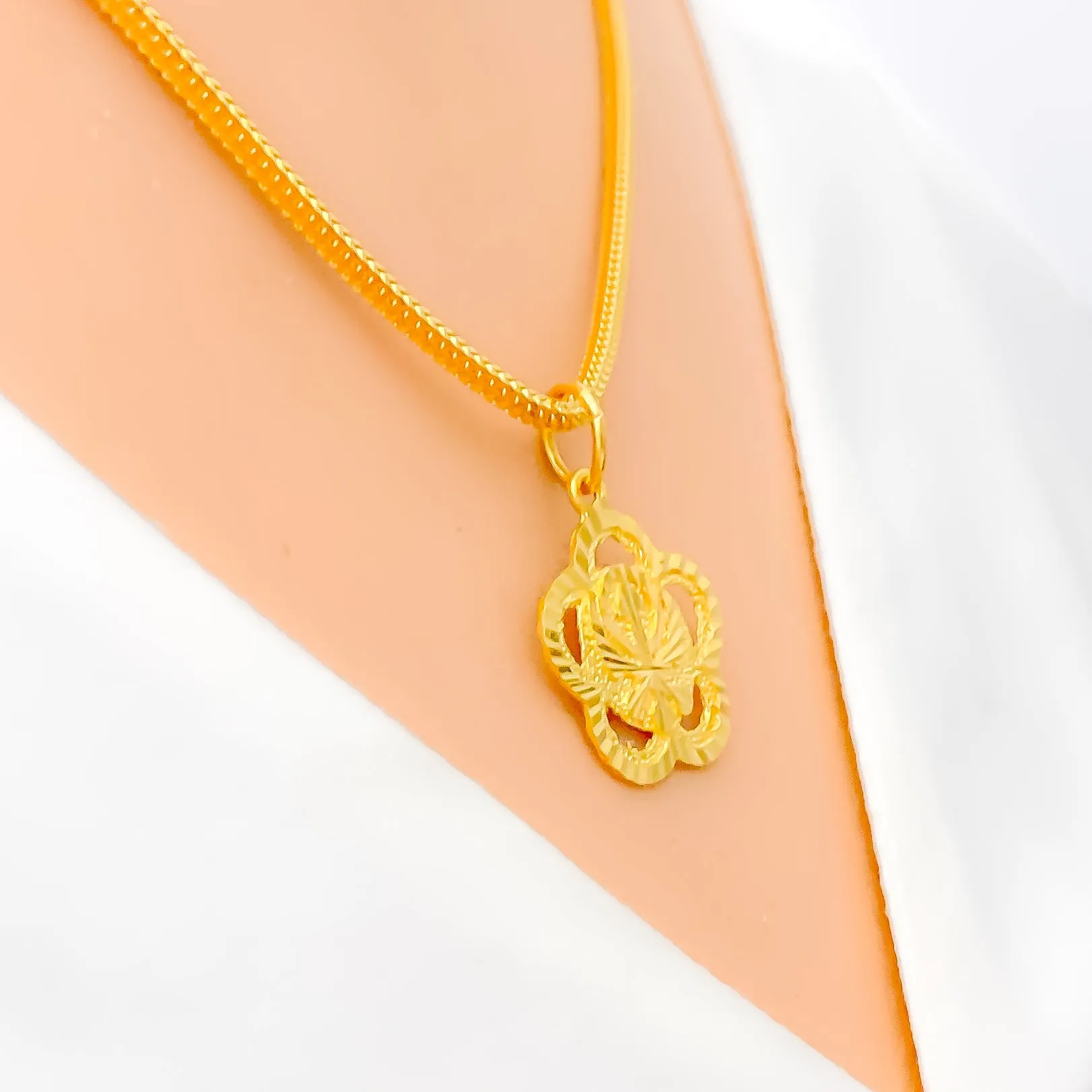 Beautiful Floral 22k Gold Khanda Pendant