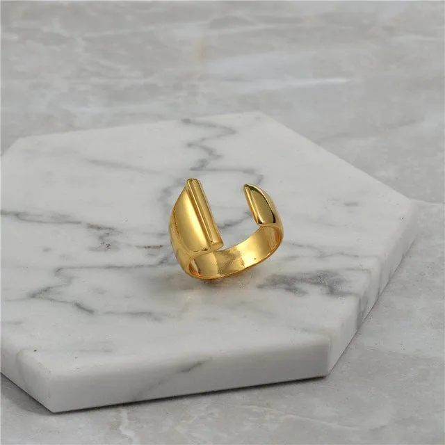 Brass With 18K Yellow Gold Plated English Letters Alphabet Rings Size Adjustable