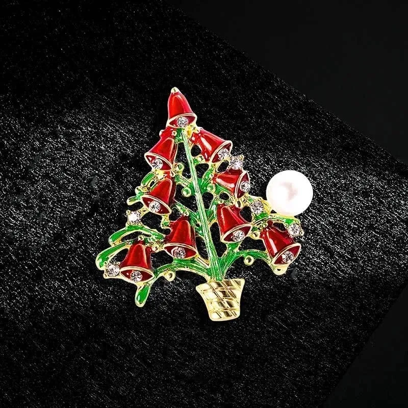 Fashion Christmas Tree Letter Snowman Alloy Enamel Rhinestones Unisex Brooches