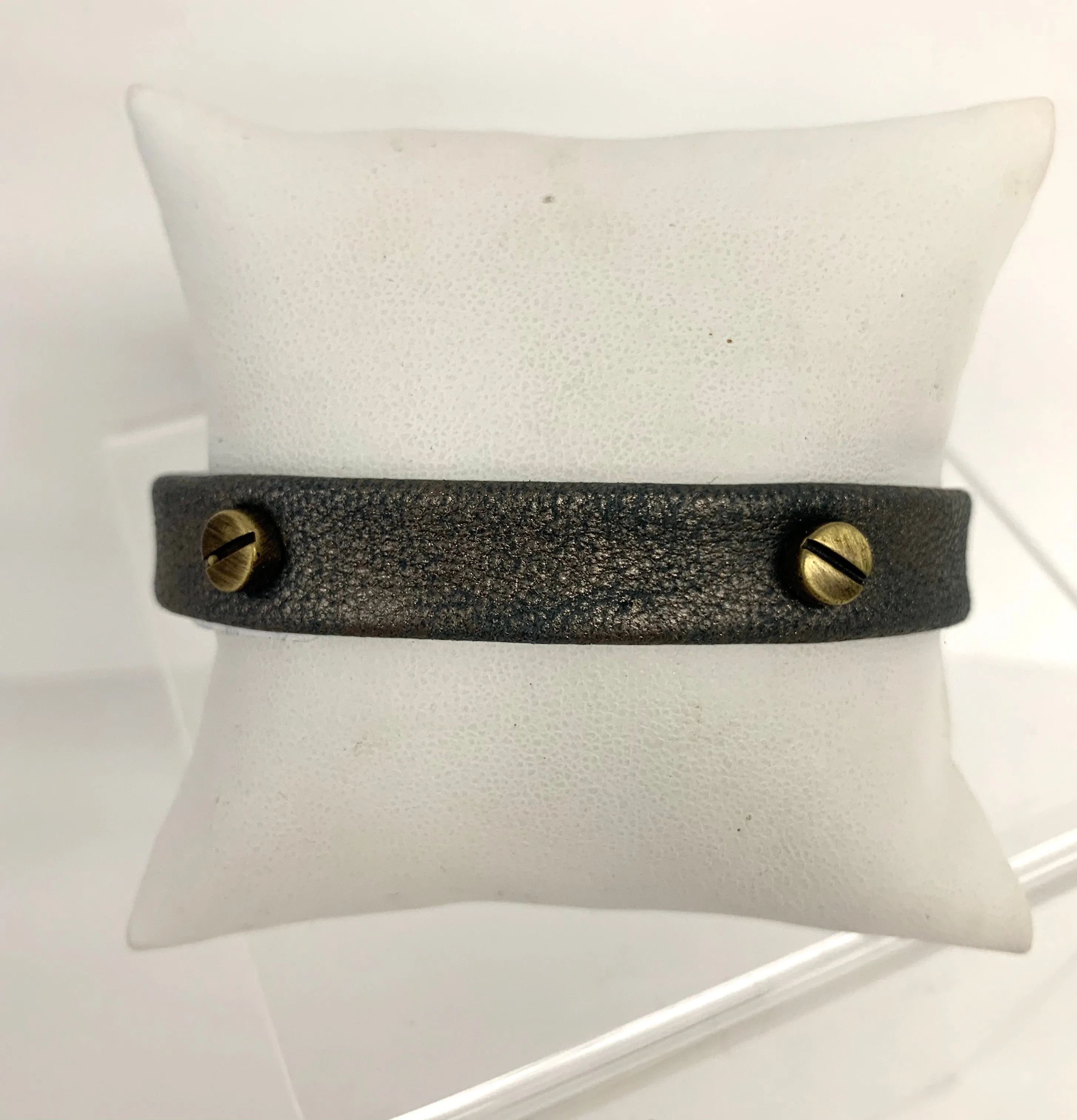 Genuine Leather Giving Bracelets