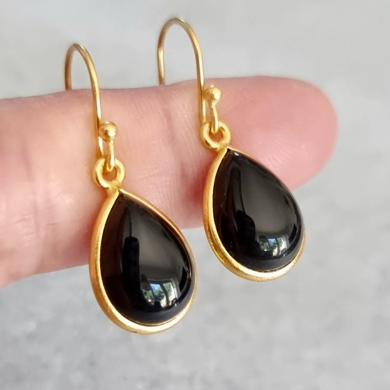 Gold Plated Teardrop Black Onyx Earrings, 925 Sterling Silver, E94O