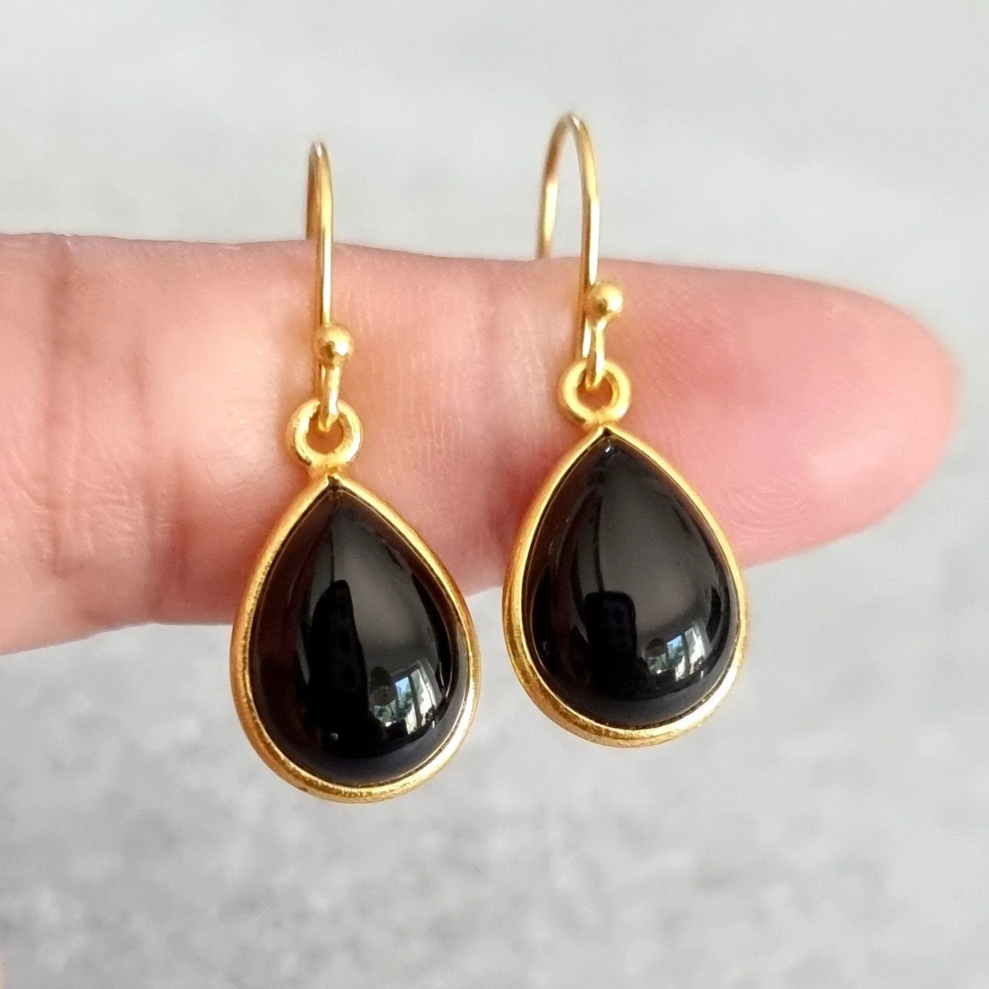 Gold Plated Teardrop Black Onyx Earrings, 925 Sterling Silver, E94O