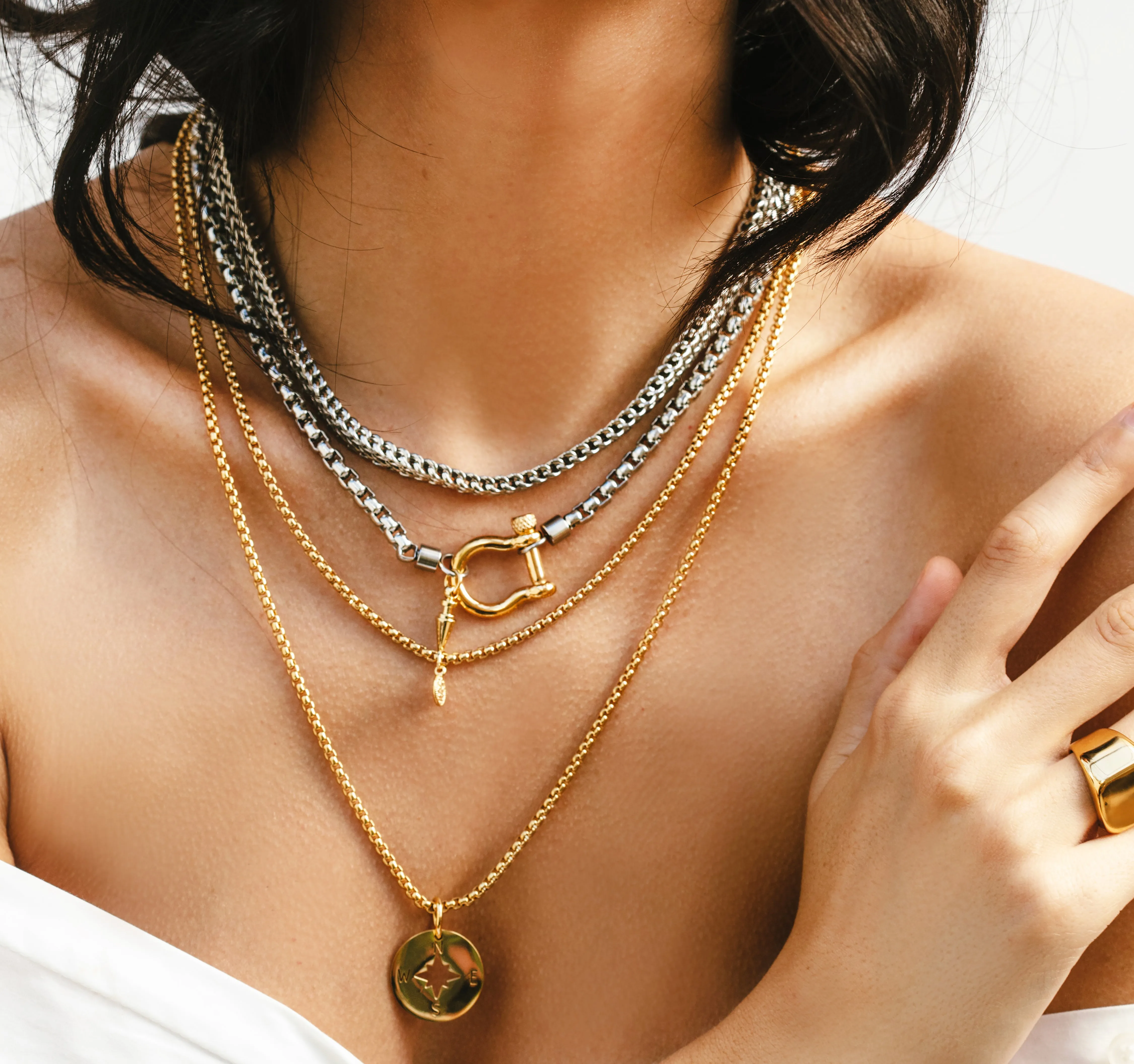 HERRADURA LAYERED NECKLACE SET