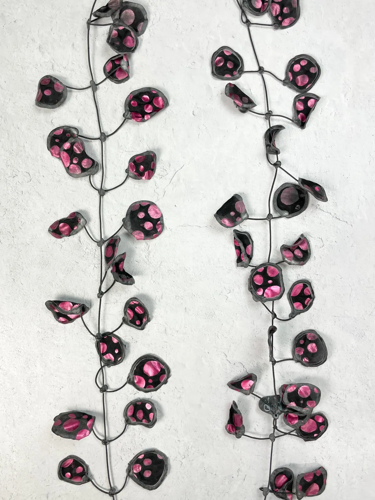 Metallic Polka Dot Necklace, Magenta