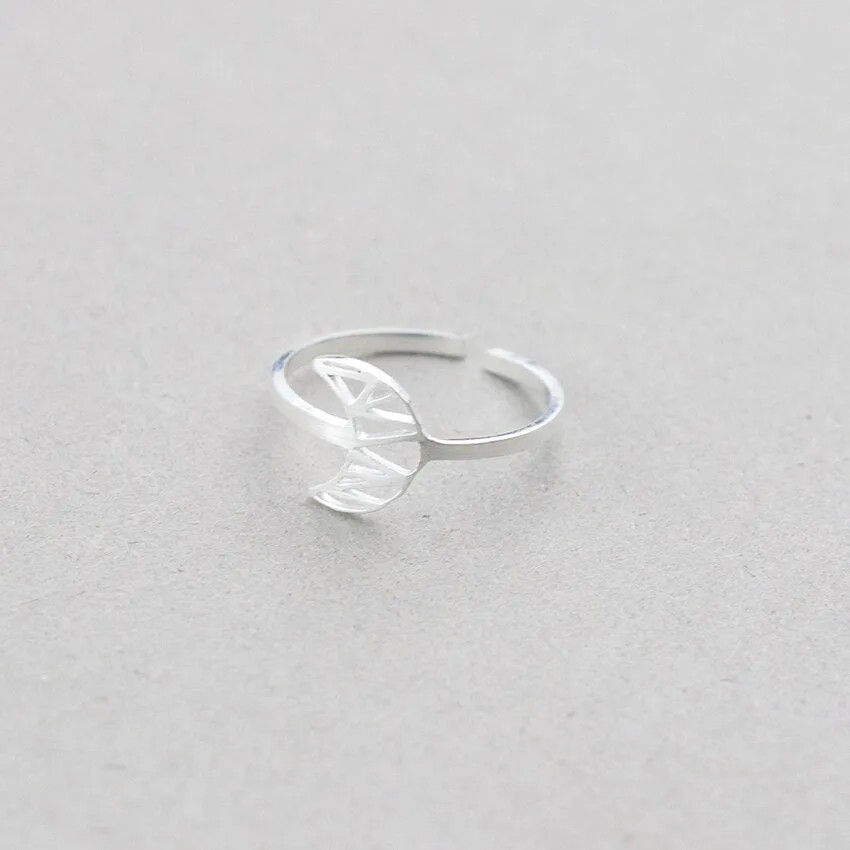 Minimalistic Jewelry Tiny Cute Hollow Moon Ring