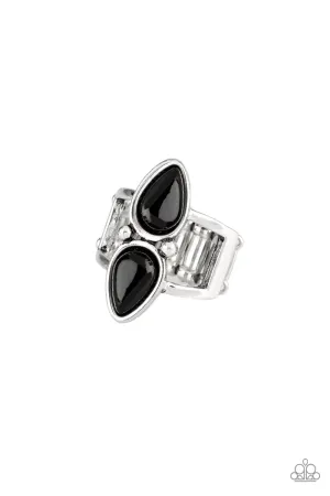 Paparazzi Ring ~ Simply Saharan - Black