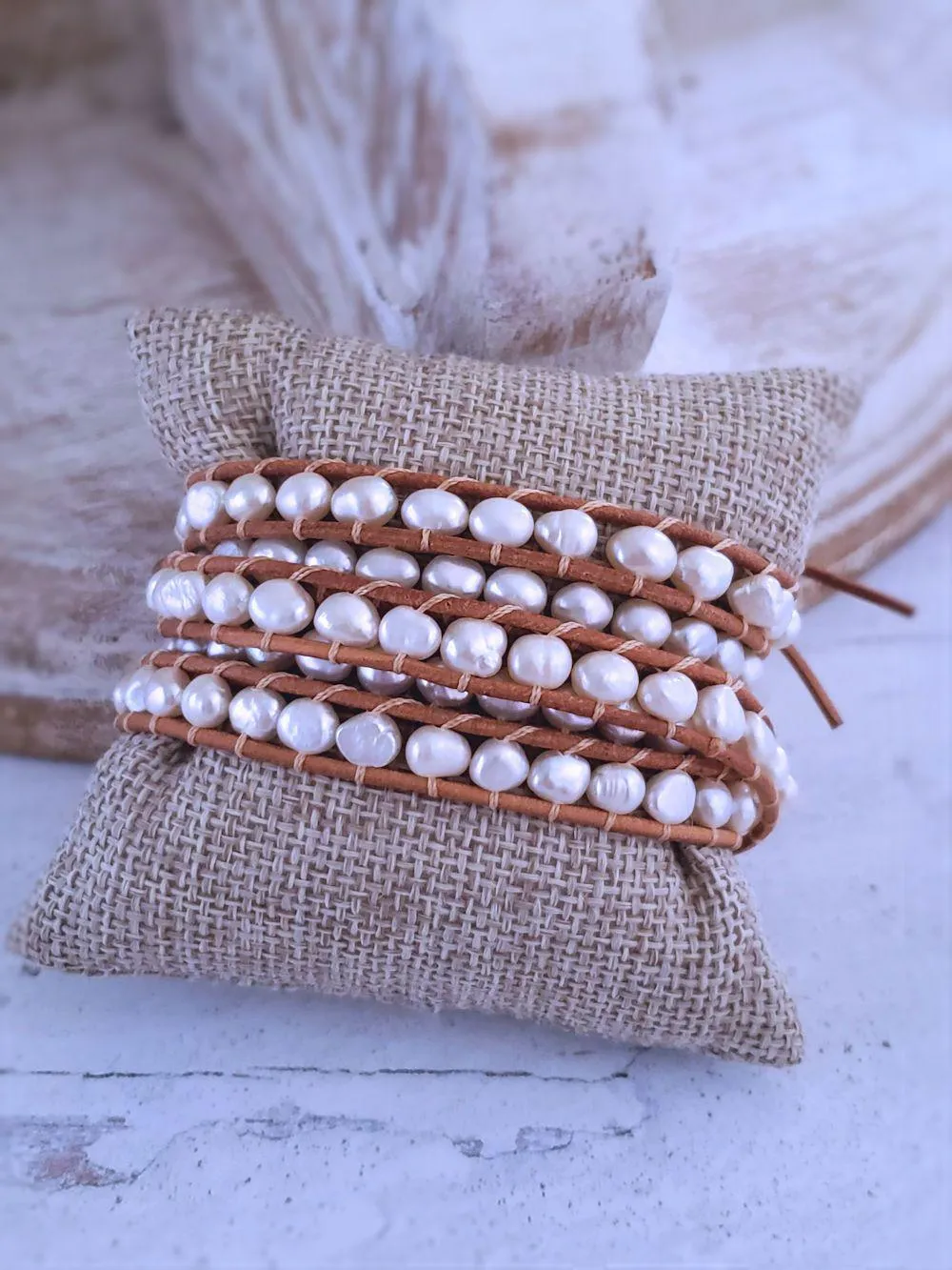 Pearl and Leather Bracelet - White Pearls