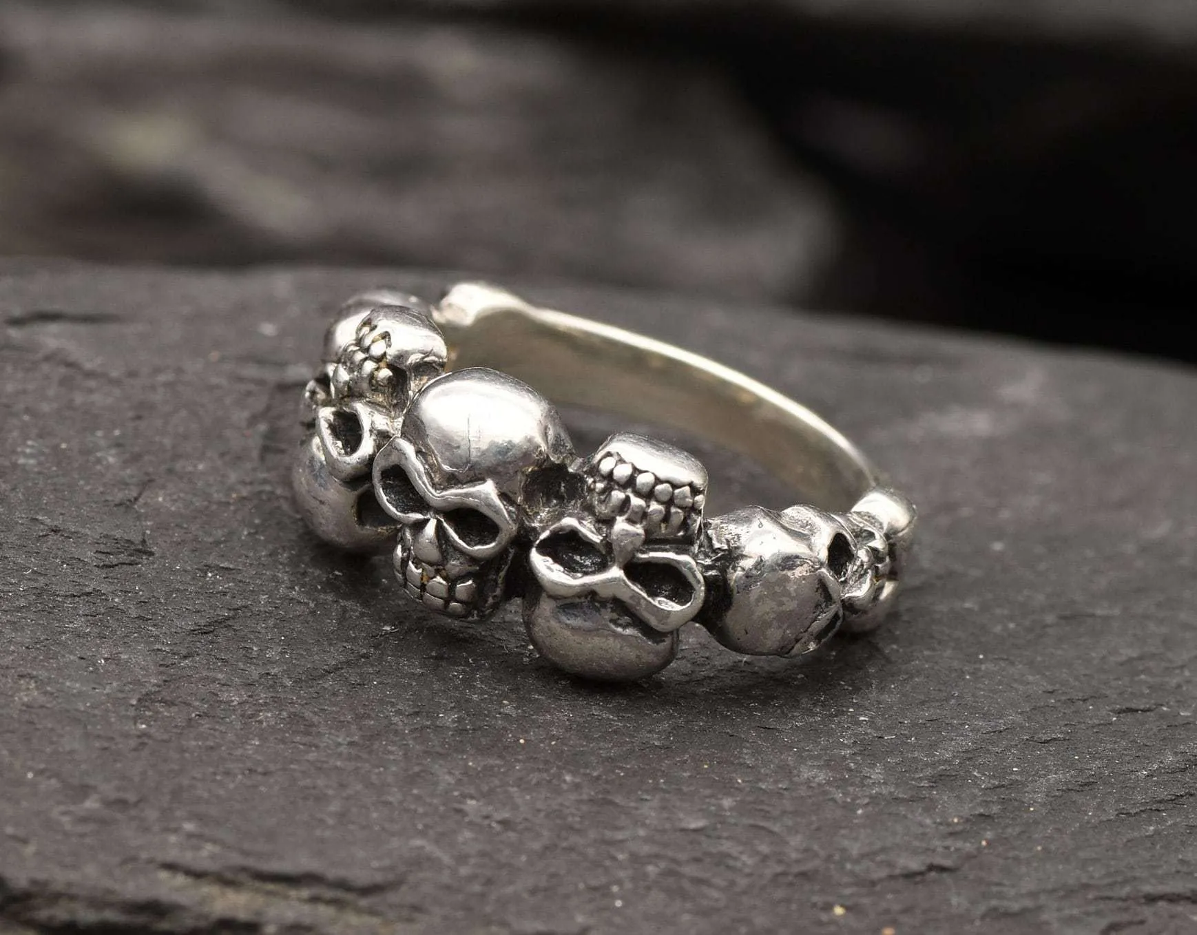 Silver Skulls Ring - Skull Head Ring - Silver Gothic Ring