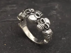 Silver Skulls Ring - Skull Head Ring - Silver Gothic Ring