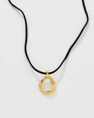 Yara Necklace in Black