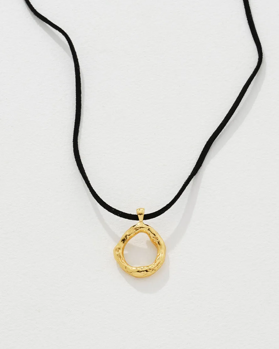 Yara Necklace in Black